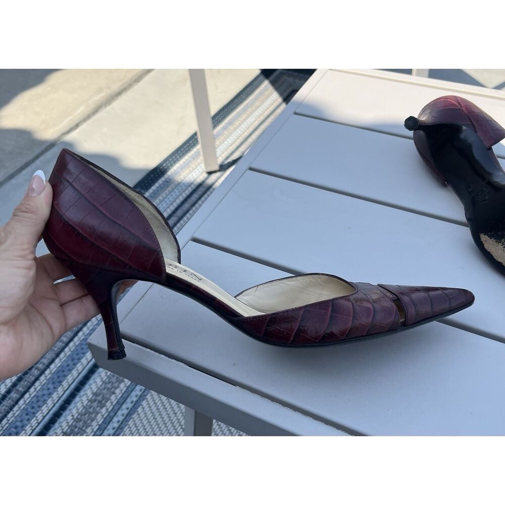 St. John Burgundy Croc-Embossed Pointed Toe Kitten Heel Pumps